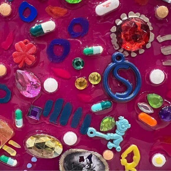 Original Artwork. “I SPY”, mixed media, 24” x 24” x 2”. - Picture 14 of 16